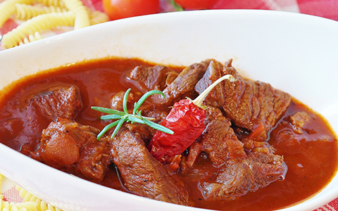 Travel Budget Prague - How much is lunch, dinner in Prague. Cheap eats Prague.